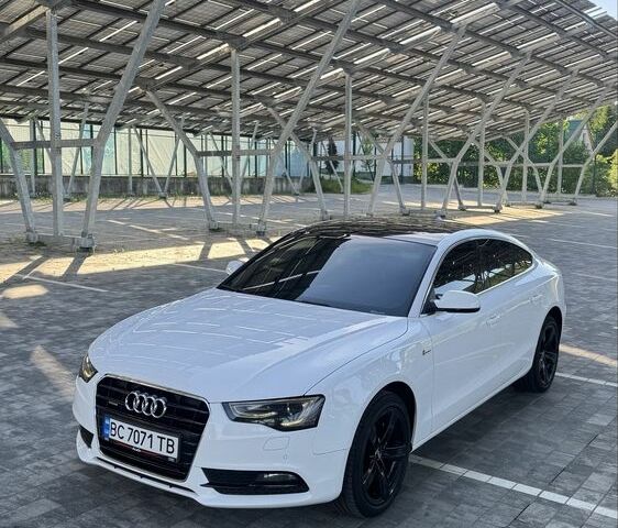 Білий Ауді A5, об'ємом двигуна 2 л та пробігом 234 тис. км за 12500 $, фото 1 на Automoto.ua