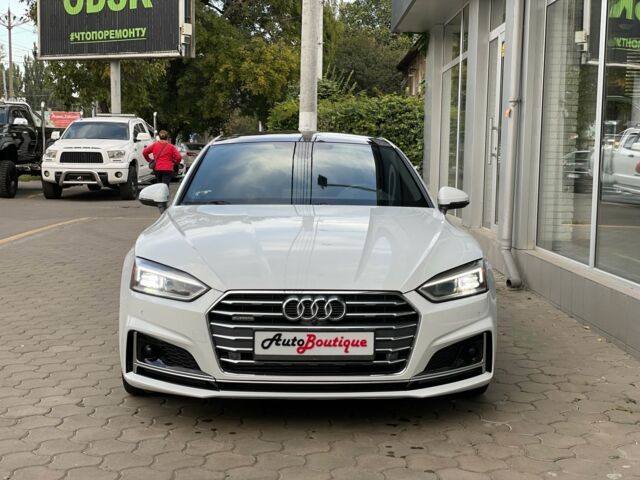 Білий Ауді A5, об'ємом двигуна 2 л та пробігом 145 тис. км за 31000 $, фото 1 на Automoto.ua