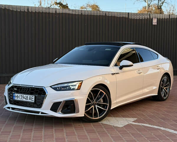 Белый Ауди А5, объемом двигателя 2 л и пробегом 58 тыс. км за 36900 $, фото 1 на Automoto.ua