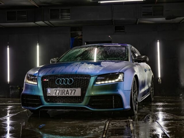 Черный Ауди А5, объемом двигателя 2 л и пробегом 175 тыс. км за 12500 $, фото 1 на Automoto.ua