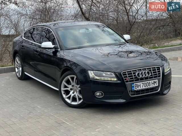 Чорний Ауді A5, об'ємом двигуна 2 л та пробігом 213 тис. км за 10600 $, фото 1 на Automoto.ua