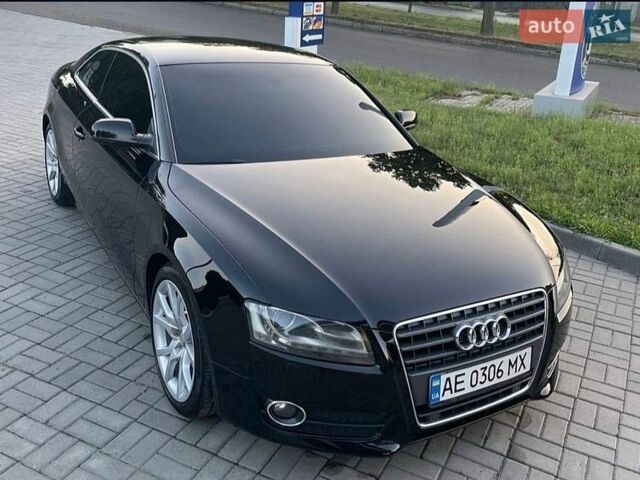Черный Ауди А5, объемом двигателя 1.8 л и пробегом 197 тыс. км за 11750 $, фото 1 на Automoto.ua