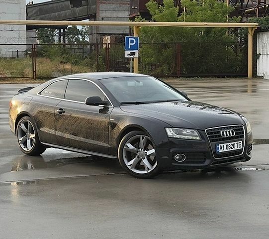 Черный Ауди А5, объемом двигателя 1.98 л и пробегом 240 тыс. км за 9100 $, фото 1 на Automoto.ua
