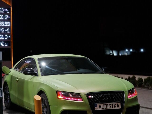 Черный Ауди А5, объемом двигателя 2 л и пробегом 230 тыс. км за 11000 $, фото 1 на Automoto.ua