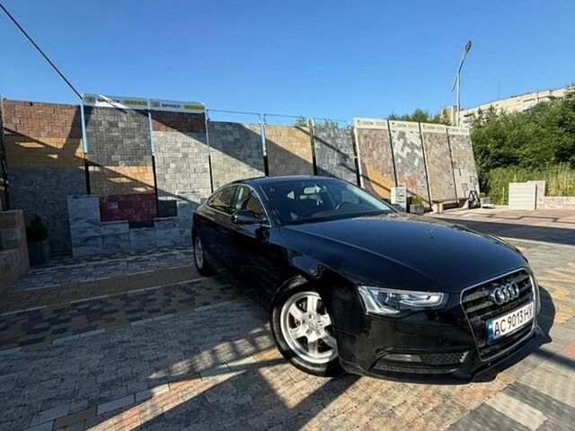 Черный Ауди А5, объемом двигателя 1.97 л и пробегом 279 тыс. км за 15700 $, фото 1 на Automoto.ua