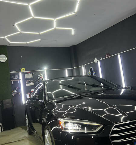 Черный Ауди А5, объемом двигателя 1.98 л и пробегом 117 тыс. км за 24450 $, фото 1 на Automoto.ua