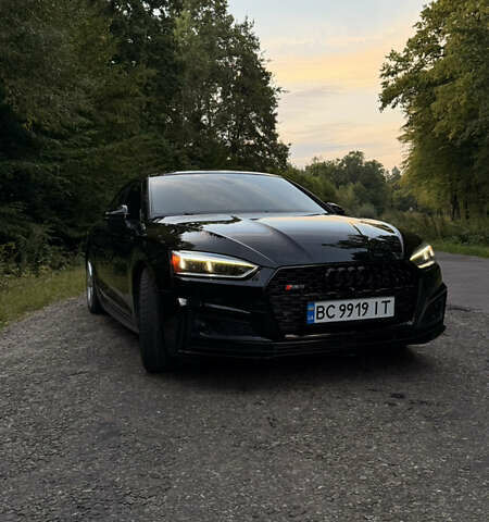 Черный Ауди А5, объемом двигателя 1.98 л и пробегом 131 тыс. км за 24000 $, фото 1 на Automoto.ua