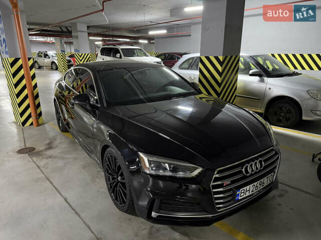 Черный Ауди А5, объемом двигателя 2 л и пробегом 75 тыс. км за 19900 $, фото 1 на Automoto.ua