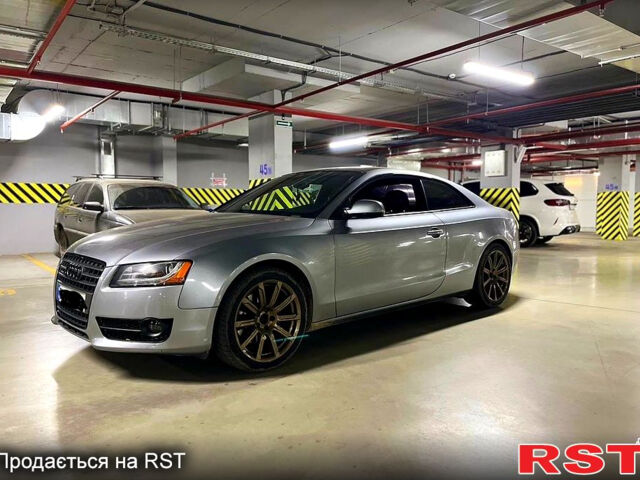 Ауди А5, объемом двигателя 2 л и пробегом 240 тыс. км за 12000 $, фото 1 на Automoto.ua