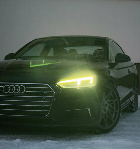 Ауди А5, объемом двигателя 1.98 л и пробегом 152 тыс. км за 18000 $, фото 1 на Automoto.ua