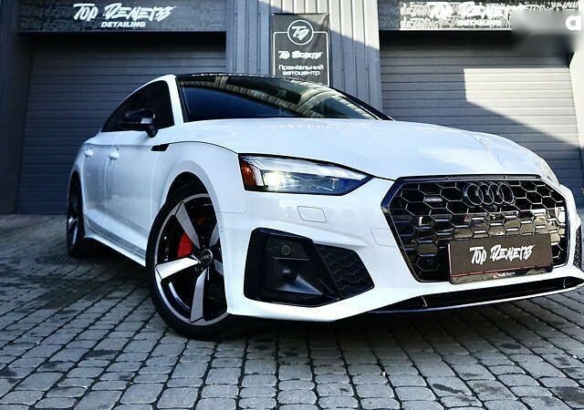 Ауди А5, объемом двигателя 2 л и пробегом 34 тыс. км за 46900 $, фото 1 на Automoto.ua