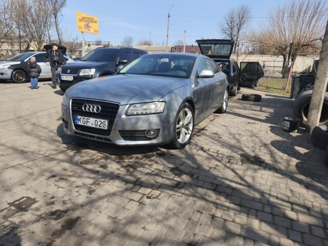 Серый Ауди А5, объемом двигателя 3 л и пробегом 381 тыс. км за 5100 $, фото 1 на Automoto.ua