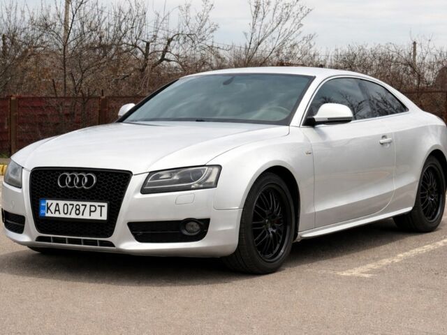 Серый Ауди А5, объемом двигателя 3 л и пробегом 297 тыс. км за 8000 $, фото 1 на Automoto.ua