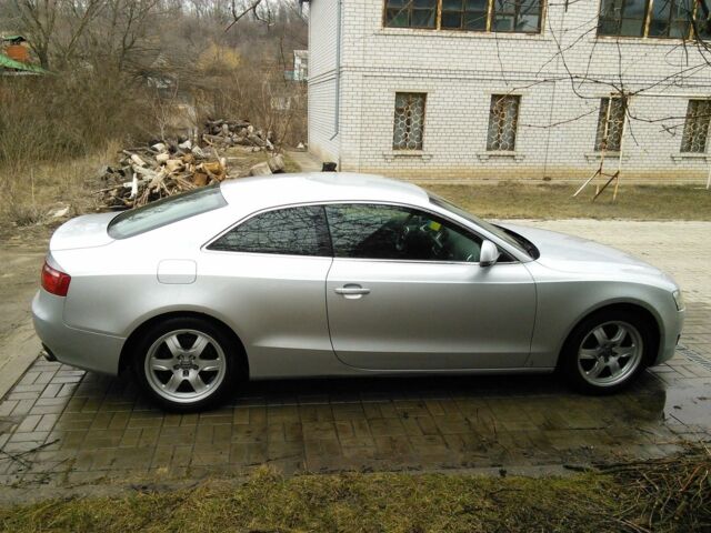 Сірий Ауді A5, об'ємом двигуна 3 л та пробігом 156 тис. км за 13000 $, фото 1 на Automoto.ua