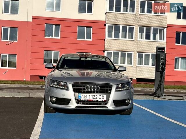 Сірий Ауді A5, об'ємом двигуна 1.98 л та пробігом 170 тис. км за 9600 $, фото 1 на Automoto.ua