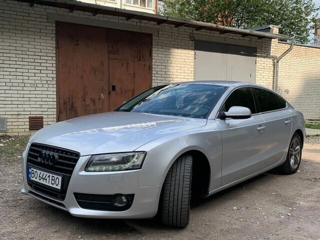 Серый Ауди А5, объемом двигателя 2.7 л и пробегом 262 тыс. км за 11500 $, фото 1 на Automoto.ua