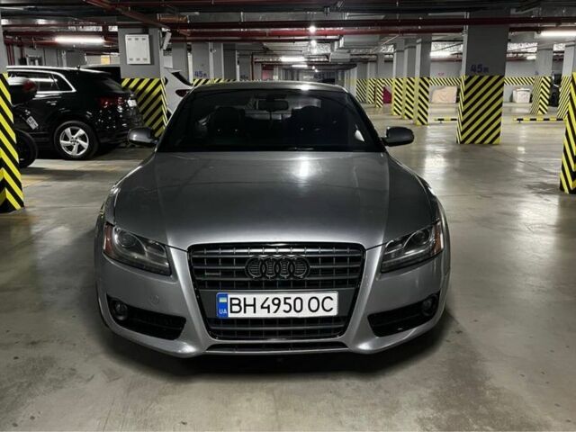 Сірий Ауді A5, об'ємом двигуна 2 л та пробігом 290 тис. км за 10200 $, фото 1 на Automoto.ua