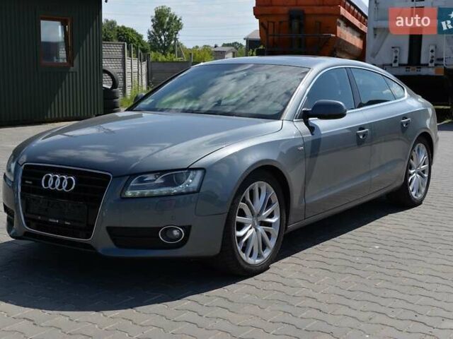 Сірий Ауді A5, об'ємом двигуна 3 л та пробігом 147 тис. км за 13900 $, фото 1 на Automoto.ua