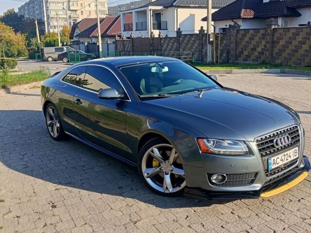 Серый Ауди А5, объемом двигателя 2 л и пробегом 203 тыс. км за 10500 $, фото 1 на Automoto.ua