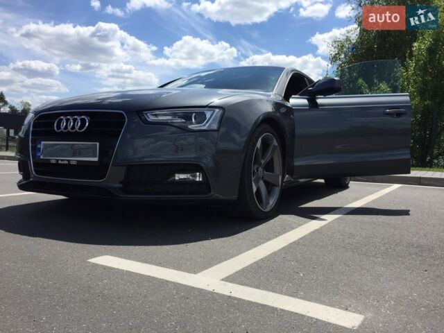 Сірий Ауді A5, об'ємом двигуна 2 л та пробігом 180 тис. км за 15700 $, фото 1 на Automoto.ua