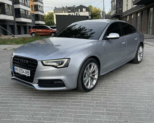 Серый Ауди А5, объемом двигателя 2 л и пробегом 222 тыс. км за 16000 $, фото 1 на Automoto.ua