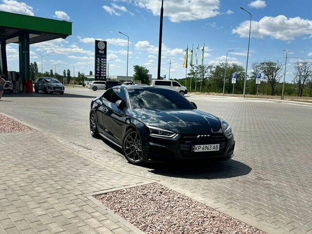 Сірий Ауді A5, об'ємом двигуна 1.98 л та пробігом 108 тис. км за 23500 $, фото 1 на Automoto.ua