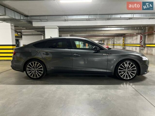 Сірий Ауді A5, об'ємом двигуна 2 л та пробігом 134 тис. км за 33500 $, фото 1 на Automoto.ua