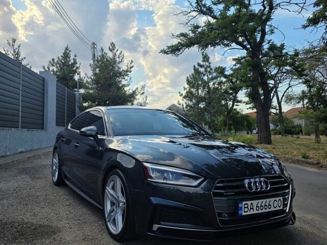Сірий Ауді A5, об'ємом двигуна 2 л та пробігом 134 тис. км за 25500 $, фото 1 на Automoto.ua