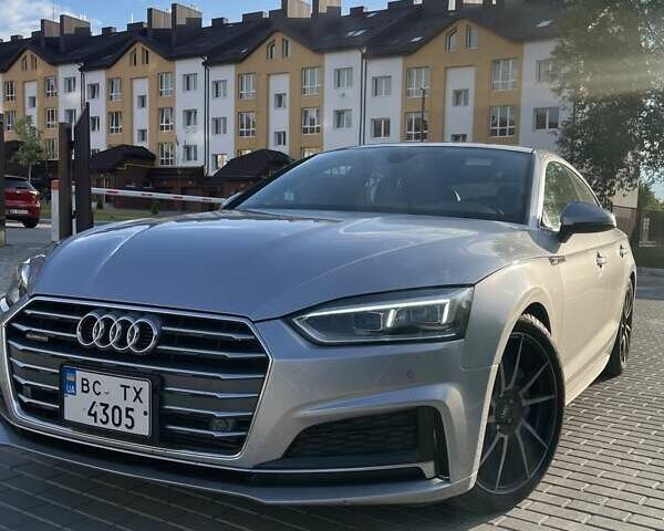 Сірий Ауді A5, об'ємом двигуна 1.98 л та пробігом 145 тис. км за 28800 $, фото 1 на Automoto.ua