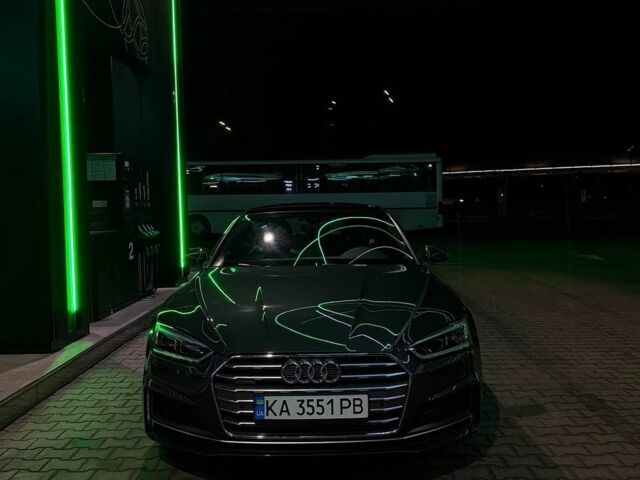 Сірий Ауді A5, об'ємом двигуна 1.98 л та пробігом 114 тис. км за 21500 $, фото 1 на Automoto.ua