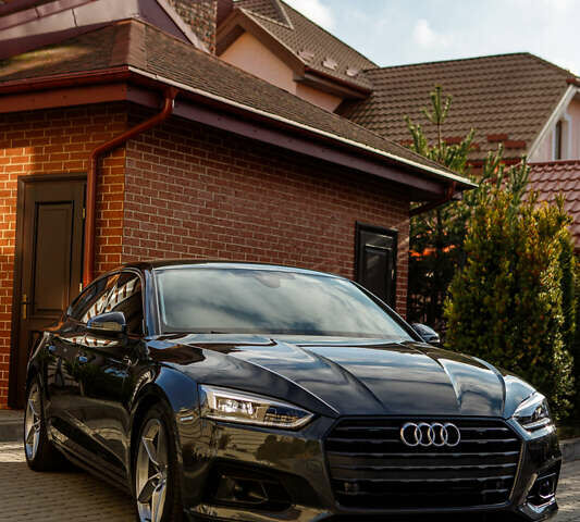 Серый Ауди А5, объемом двигателя 1.97 л и пробегом 25 тыс. км за 31700 $, фото 1 на Automoto.ua