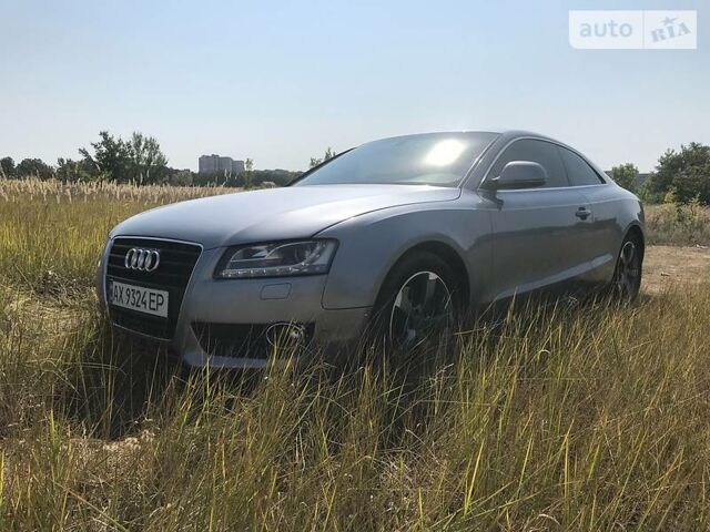 Сірий Ауді A5, об'ємом двигуна 3.2 л та пробігом 101 тис. км за 17500 $, фото 1 на Automoto.ua