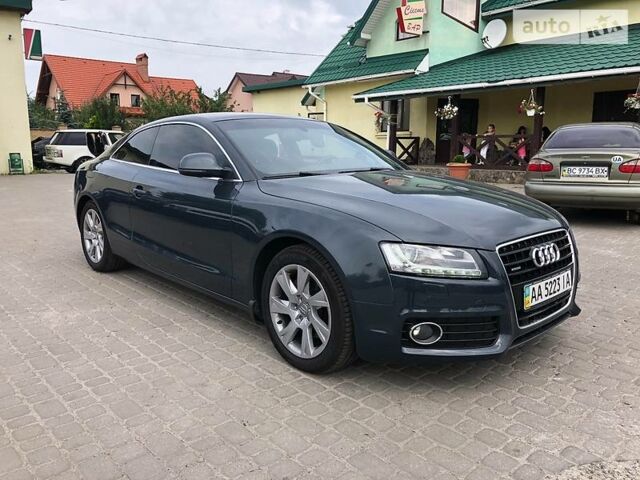 Сірий Ауді A5, об'ємом двигуна 3.2 л та пробігом 240 тис. км за 16400 $, фото 1 на Automoto.ua