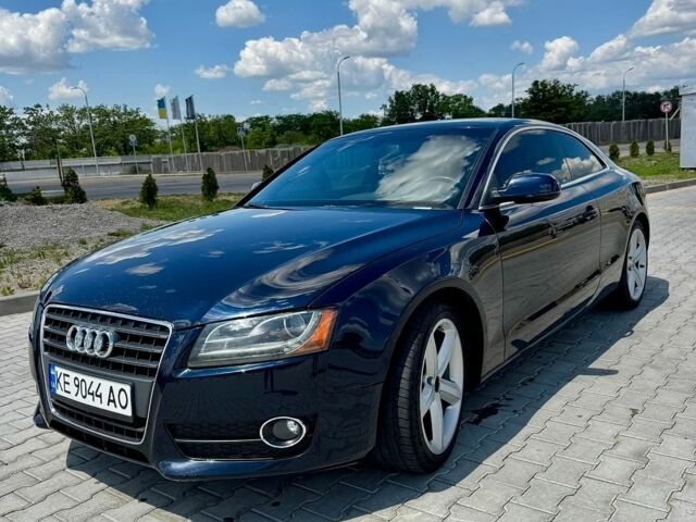 Синій Ауді A5, об'ємом двигуна 1.98 л та пробігом 250 тис. км за 8900 $, фото 1 на Automoto.ua