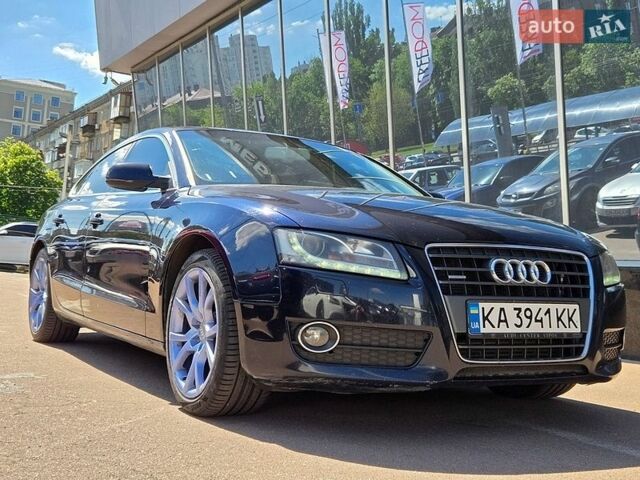 Синий Ауди А5, объемом двигателя 1.98 л и пробегом 278 тыс. км за 11700 $, фото 1 на Automoto.ua