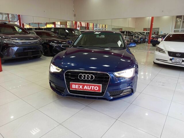 Синий Ауди А5, объемом двигателя 2 л и пробегом 164 тыс. км за 9200 $, фото 1 на Automoto.ua