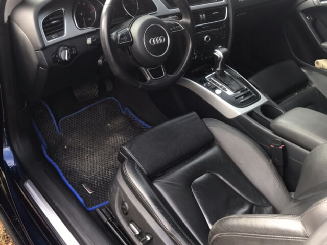 Синий Ауди А5, объемом двигателя 2 л и пробегом 135 тыс. км за 14300 $, фото 1 на Automoto.ua