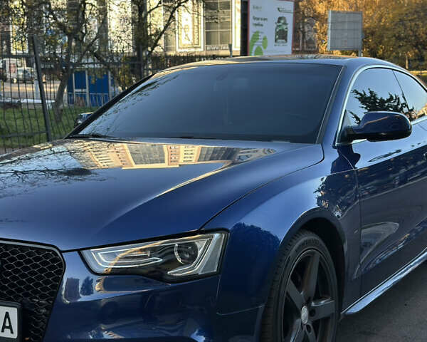 Синий Ауди А5, объемом двигателя 1.98 л и пробегом 124 тыс. км за 15000 $, фото 1 на Automoto.ua