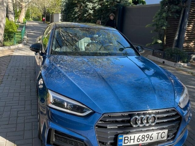 Синий Ауди А5, объемом двигателя 2 л и пробегом 75 тыс. км за 27000 $, фото 1 на Automoto.ua