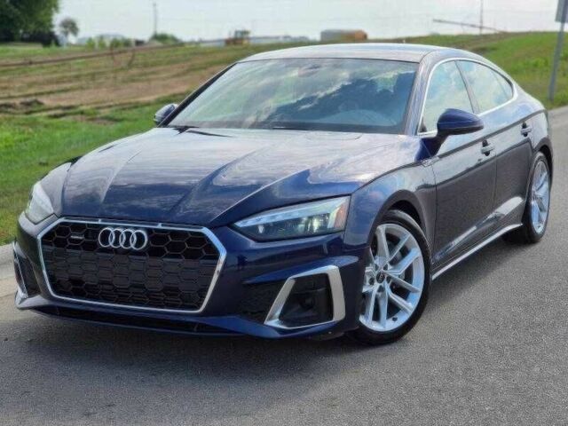 Синий Ауди А5, объемом двигателя 2 л и пробегом 5 тыс. км за 12000 $, фото 1 на Automoto.ua