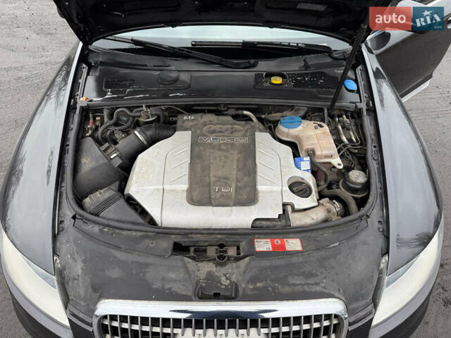 Серый Ауди А6 Олроуд, объемом двигателя 3 л и пробегом 261 тыс. км за 7800 $, фото 1 на Automoto.ua