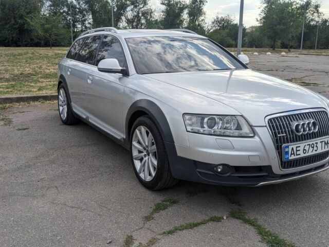 Серый Ауди А6 Олроуд, объемом двигателя 3 л и пробегом 200 тыс. км за 13000 $, фото 1 на Automoto.ua