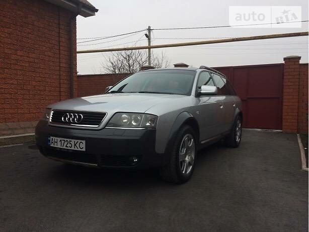 Сірий Ауді A6 Allroad, об'ємом двигуна 2.5 л та пробігом 252 тис. км за 10900 $, фото 1 на Automoto.ua