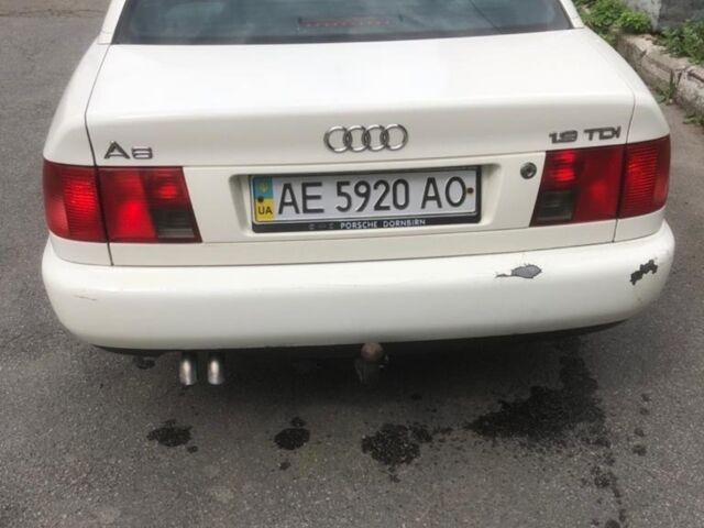 Білий Ауді А6, об'ємом двигуна 1.9 л та пробігом 377 тис. км за 5000 $, фото 1 на Automoto.ua