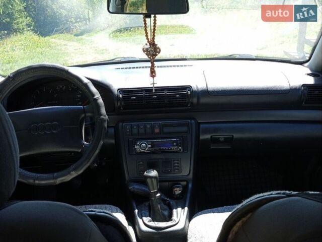 Білий Ауді А6, об'ємом двигуна 1.6 л та пробігом 300 тис. км за 3000 $, фото 1 на Automoto.ua