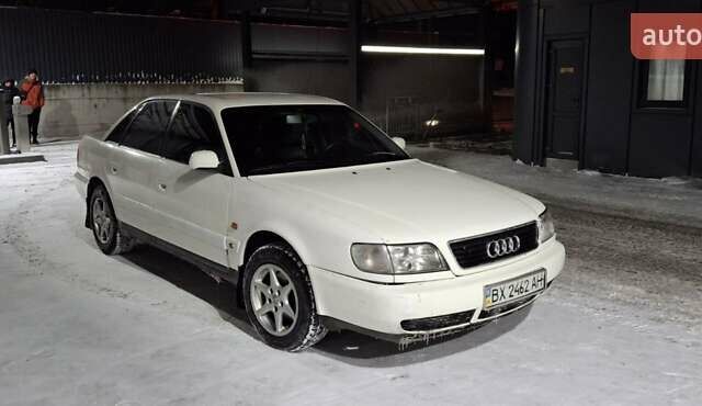 Белый Ауди А6, объемом двигателя 1.8 л и пробегом 469 тыс. км за 2199 $, фото 1 на Automoto.ua