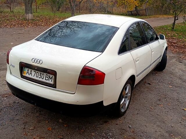Білий Ауді А6, об'ємом двигуна 2.5 л та пробігом 350 тис. км за 2400 $, фото 1 на Automoto.ua