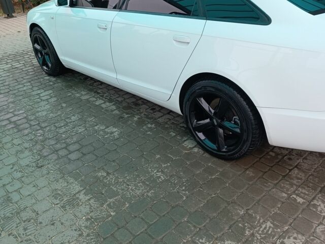 Белый Ауди А6, объемом двигателя 3 л и пробегом 320 тыс. км за 10100 $, фото 1 на Automoto.ua