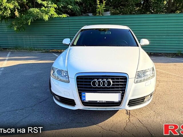 Белый Ауди А6, объемом двигателя 2 л и пробегом 218 тыс. км за 10500 $, фото 1 на Automoto.ua