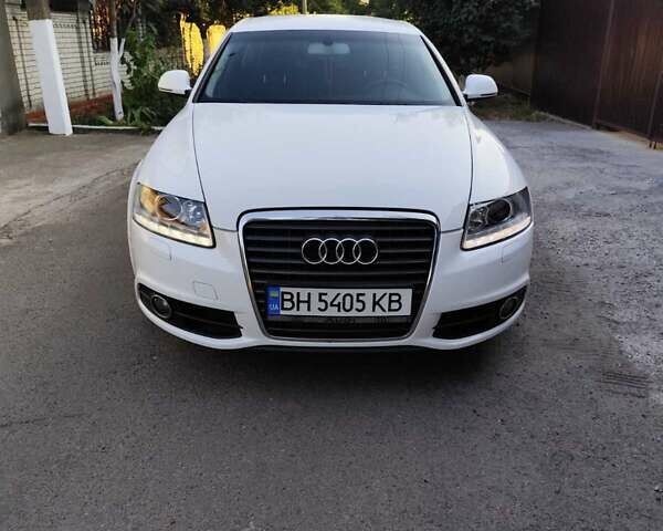 Белый Ауди А6, объемом двигателя 2 л и пробегом 251 тыс. км за 11500 $, фото 1 на Automoto.ua